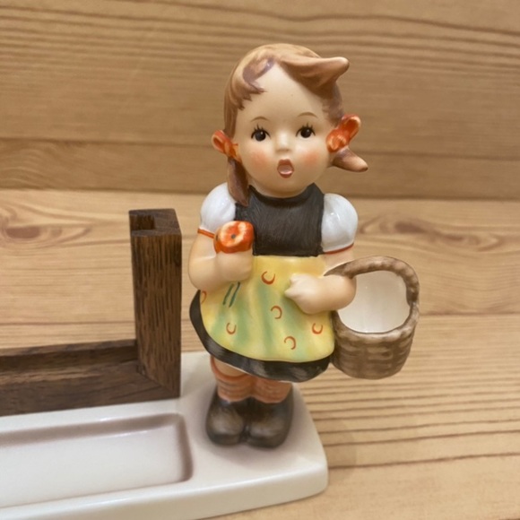 Vintage Hummel Goebel 788/B Sister Perpetual Calendar Collectible Figurine - Picture 7 of 15